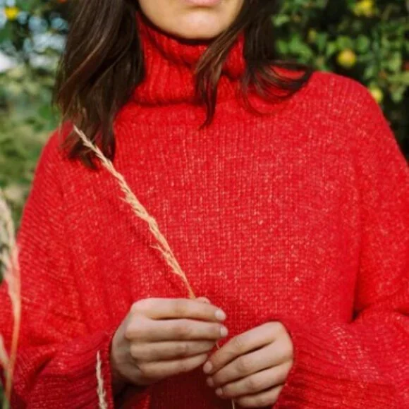 Christy Dawn The Ingrid Sweater Candy Apple Red NWT size M/L - Picture 2 of 5